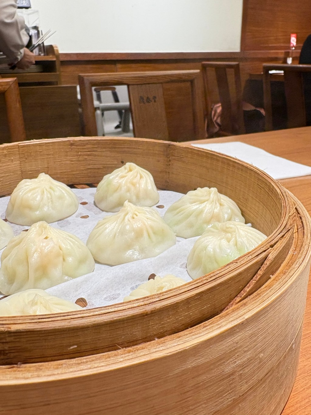 〔台北｜信義〕 鼎泰豐/外國旅客來台必吃餐廳/世界十大美食餐廳之一/米其林一星/最美味上海小點/2025必點餐點/隱藏版吃法教學